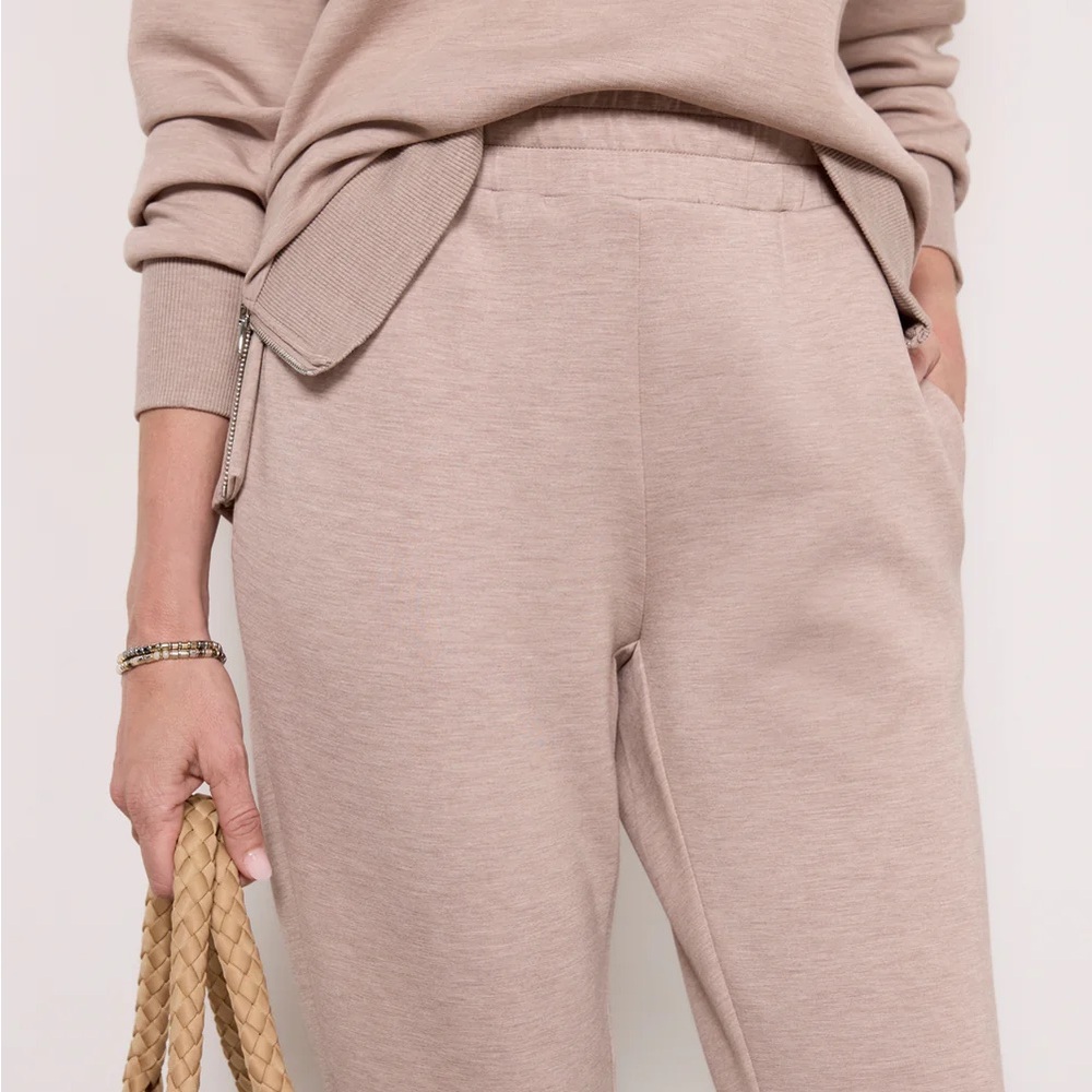 Varley slim cuff pant, size large!